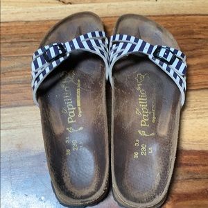 36 navy and white Birkenstock’s